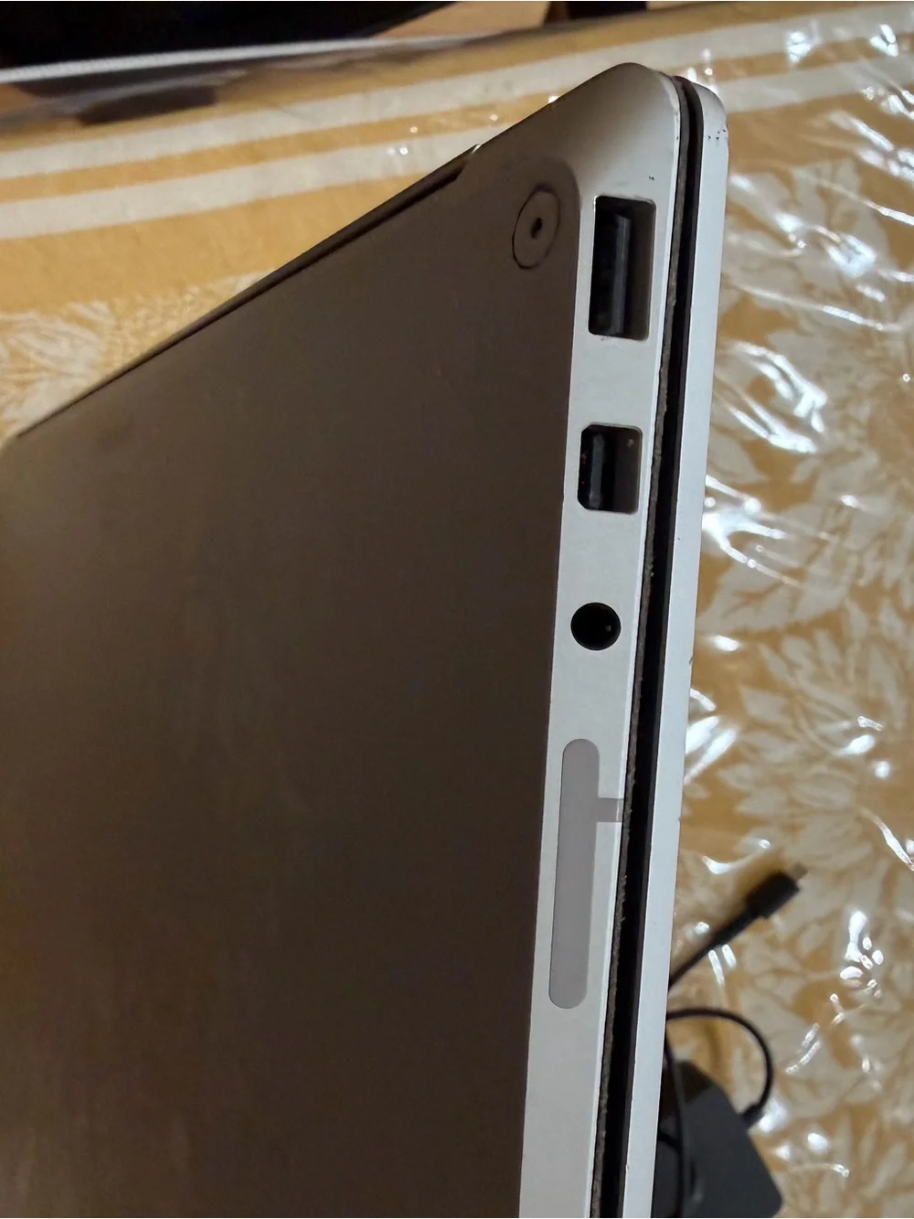 Microsoft surface laptop
